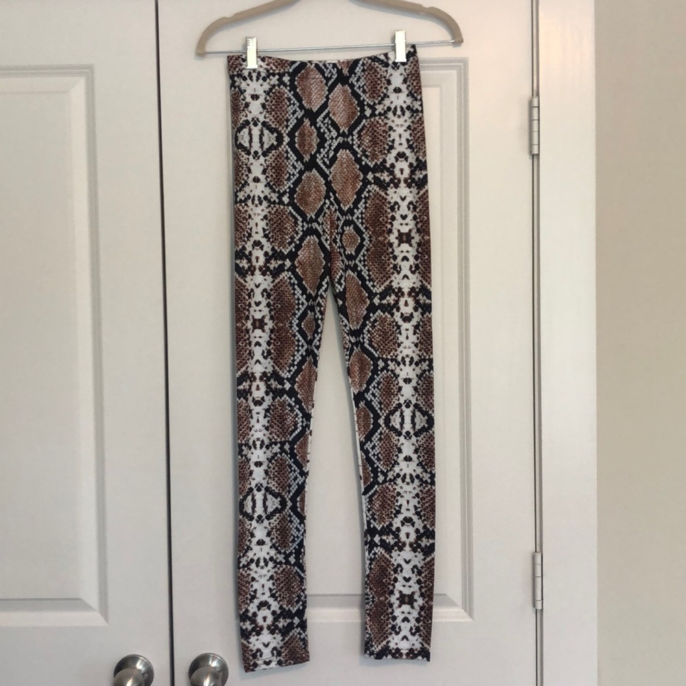 Snake-Print Leggings